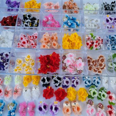 #0..Mix Acrylic Flower Box 144Pcs
